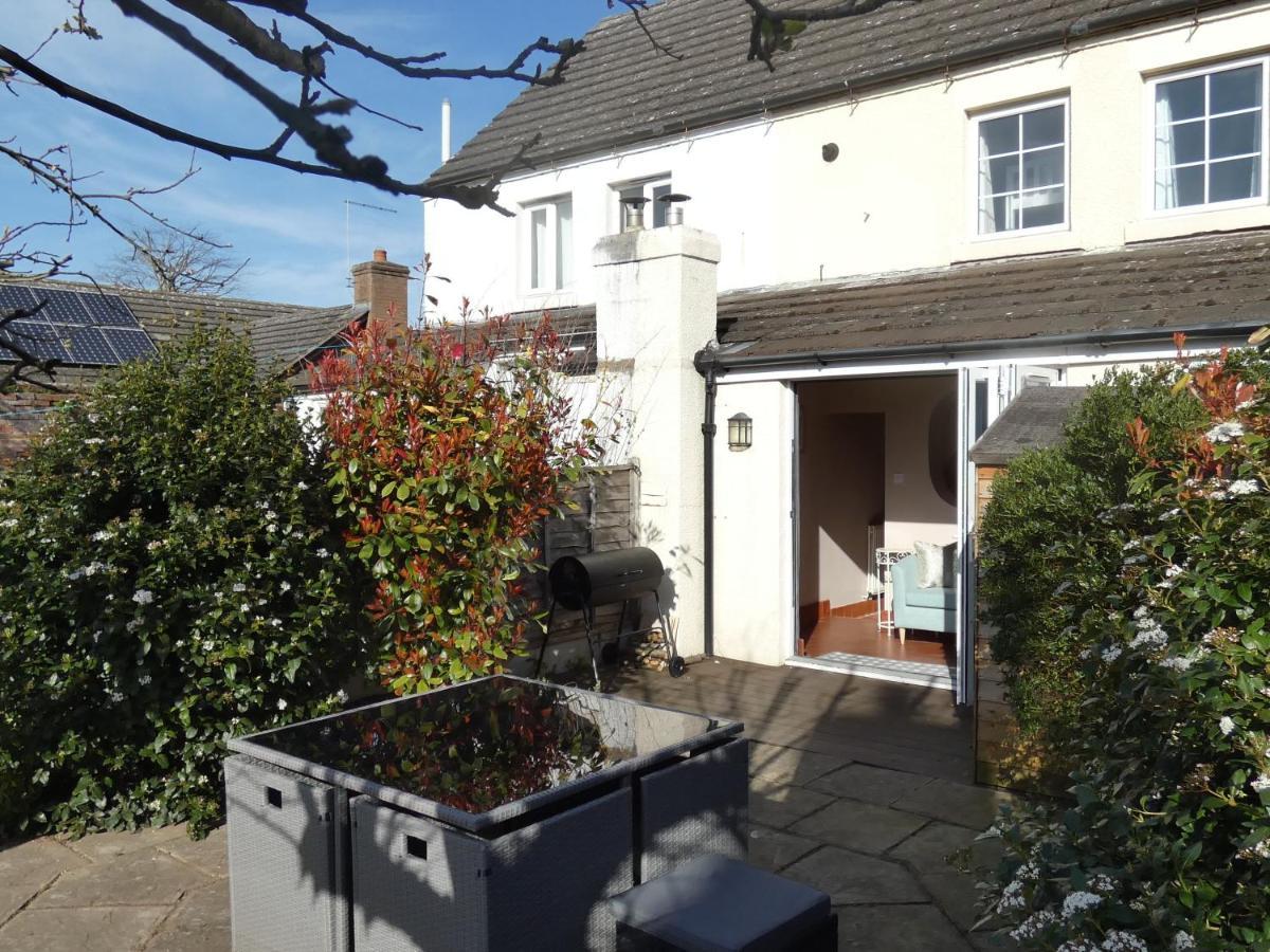 Shepherds Cottage Shrewsbury Exterior photo